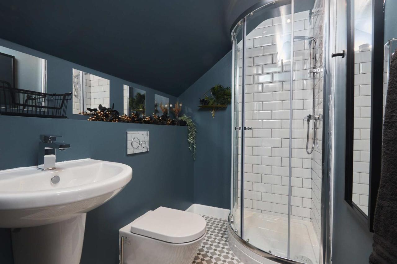 Homebird Property - Ash Tree House Leeds  Extérieur photo