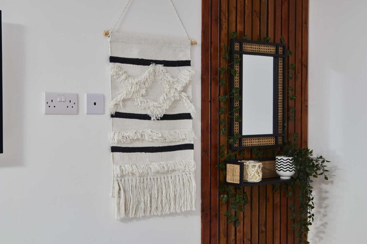 Homebird Property - Ash Tree House Leeds  Extérieur photo
